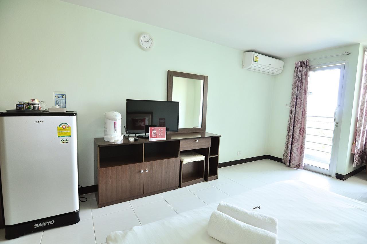 Aryan Suites Hotel Банкок Екстериор снимка